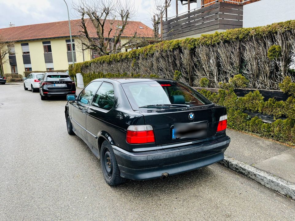 BMW e36 compact 318i coupé in Nürnberg (Mittelfr)