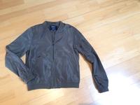 Only Jacke Bomberjacke Größe S oliv Bayern - Simbach Vorschau