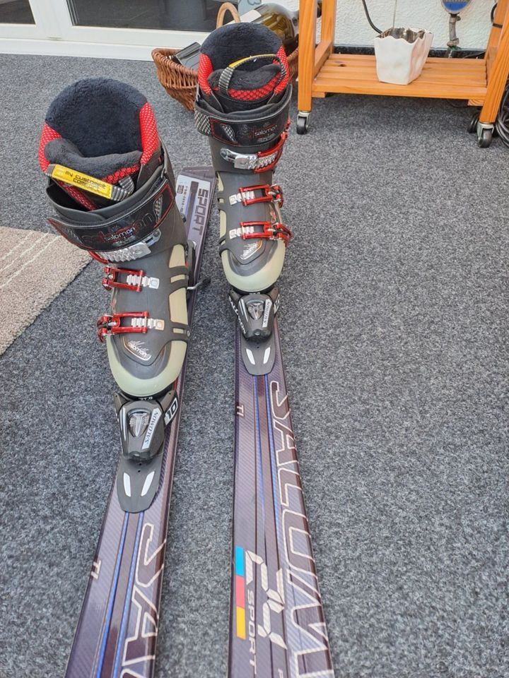 Superbequeme Salomon-Skischuhe in Ingelheim am Rhein