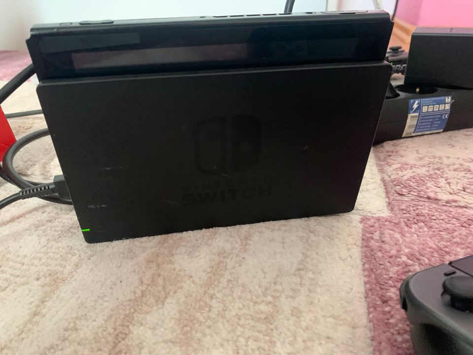 Nintendo Switch + pro Controller in Lünen