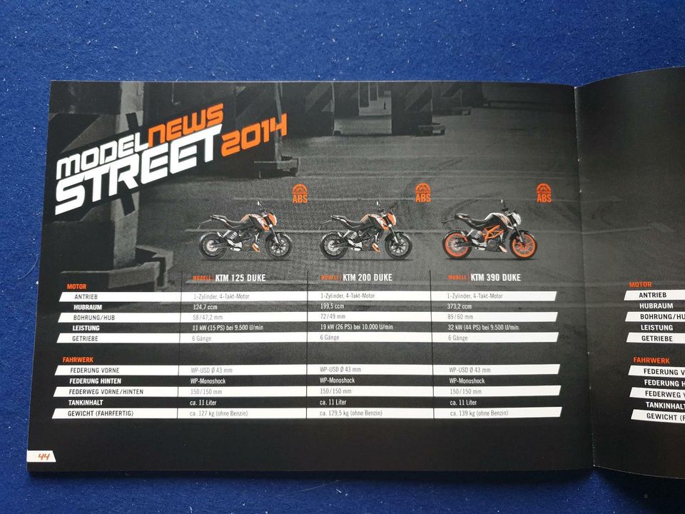 KTM Prospekt 2014 Modelle für Strasse Superduke 1190 RC8 R in Dornhan