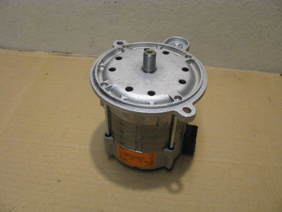 ACC 95C42 MAN MHG Raketenbrenner Gebläsemotor Motor RE 1.19 1.22 in Riedlingen