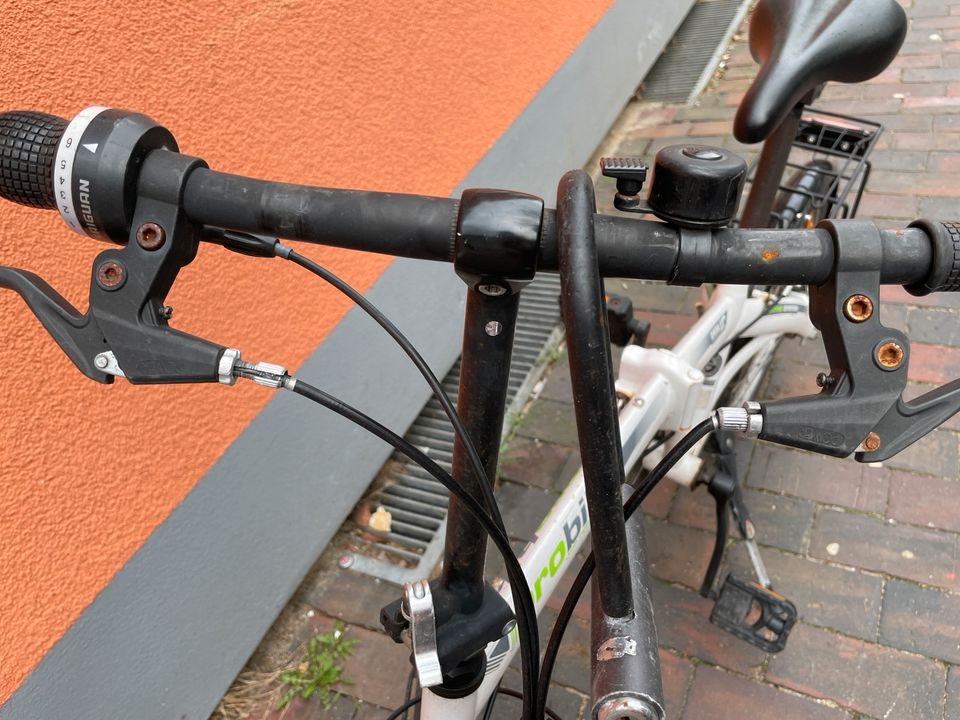 Schönes klapprad Fahrrad defekt Blaster in Hamburg