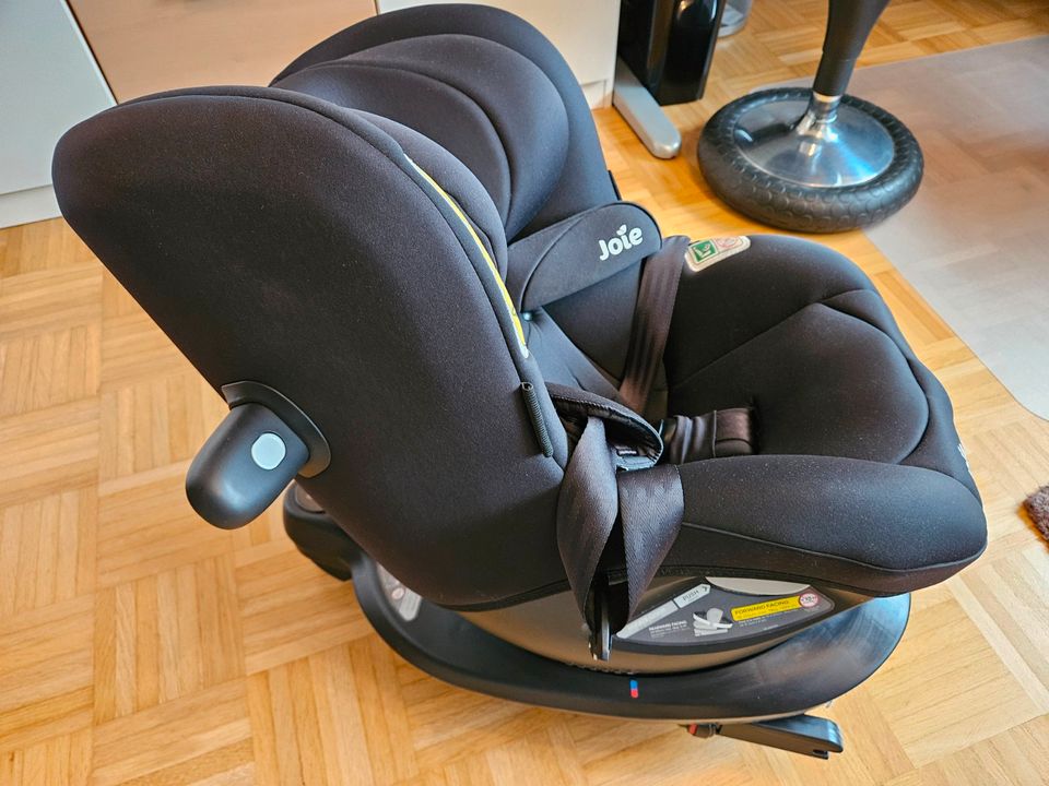 Joie Kindersitz i-spin 360 R i-Size Autositz in Haan