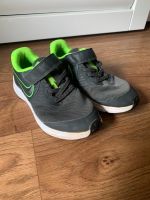 Nike Turnschuhe Größe 29,5 Sachsen - Zwickau Vorschau