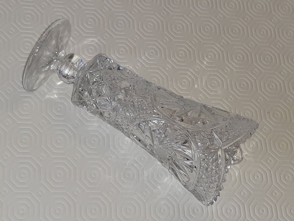 Vase Kristall Kelch Schleuderstern Geschliffen 18cm Groß Vintage in Zwoenitz