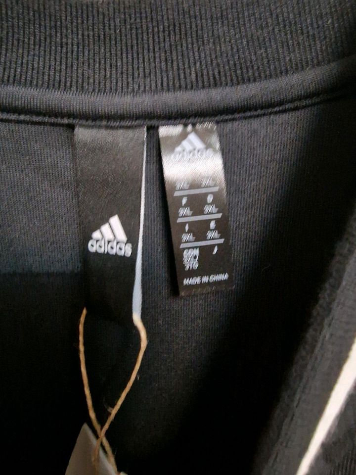 Adidas Jacke in Gr. 3XL - Neu in Wahlstedt