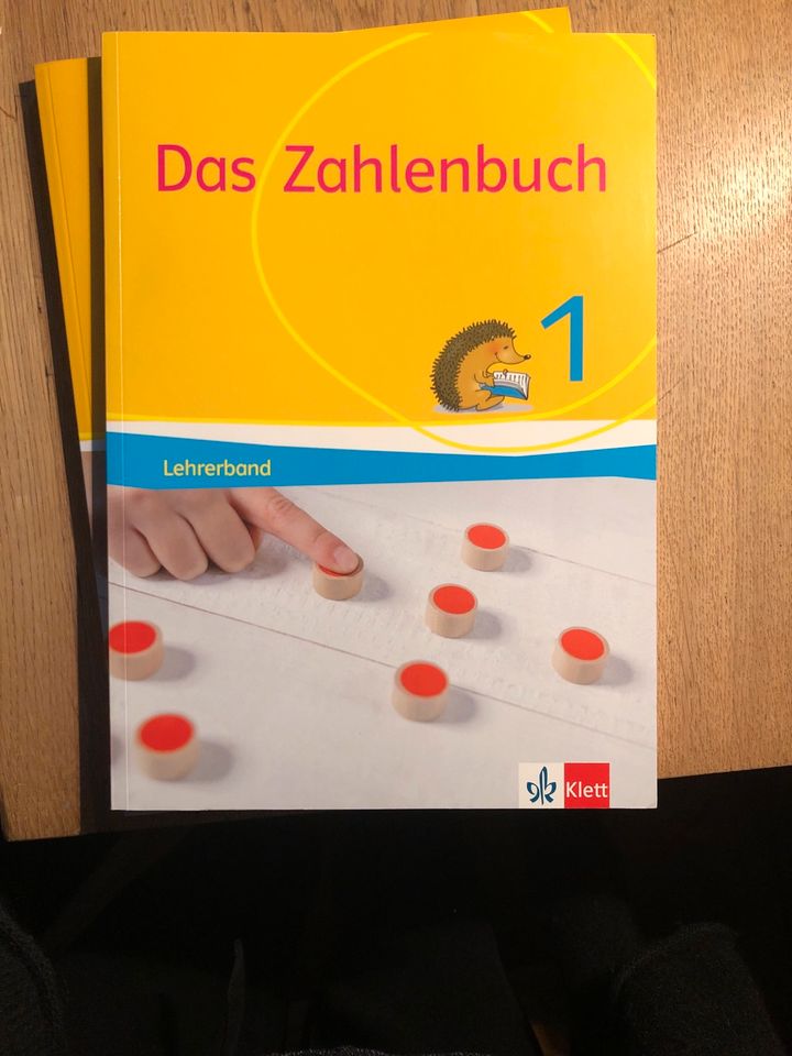 Das Zahlenbuch 1 Mathe Grundschule Schülerbuch + Lehrerband in Darmstadt