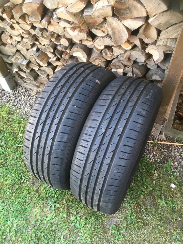 Reifen 215/55 R16 93V , Dot 02 22 , Ford Grand C Max in Kiel