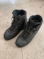 Meindl Bergschuhe Bundeswehr Kampfstiefel Kampfschuhe Berlin - Hellersdorf Vorschau