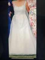 Hochwertiges Brautkleid von Sweetheart, Gr 42, eierschalenfarben Nordrhein-Westfalen - Meschede Vorschau