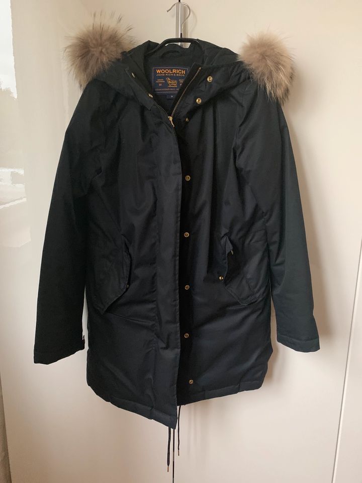 Woolrich Parka in Schwarz Größe M in Köln