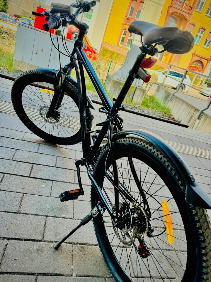 Dieses Fahrrad ist das beste Fahrrad, es ist auch ein Sportrad in Eschwege