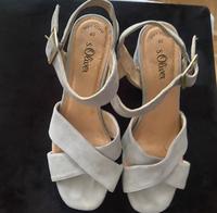 S‘Oliver Wildleder Sandalen Gr. 40 neuwertig Bochum - Bochum-Süd Vorschau