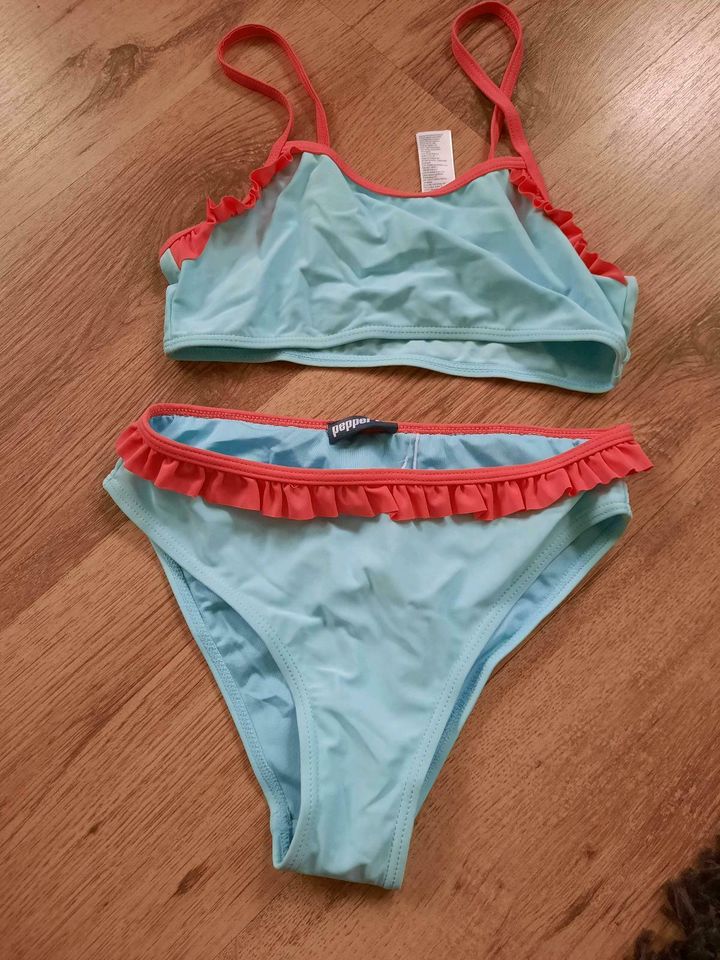 02/22 Gr.134/140 "neu" Mädchen   Bikini in Zielitz