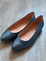 Ballerina von Sienna Gr 38 metallic blau Nordrhein-Westfalen - Brilon Vorschau