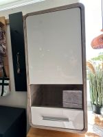 Hängeschrank Hängevitrine mit Beleuchtung B55  H113 T 40 cm Nordrhein-Westfalen - Blomberg Vorschau