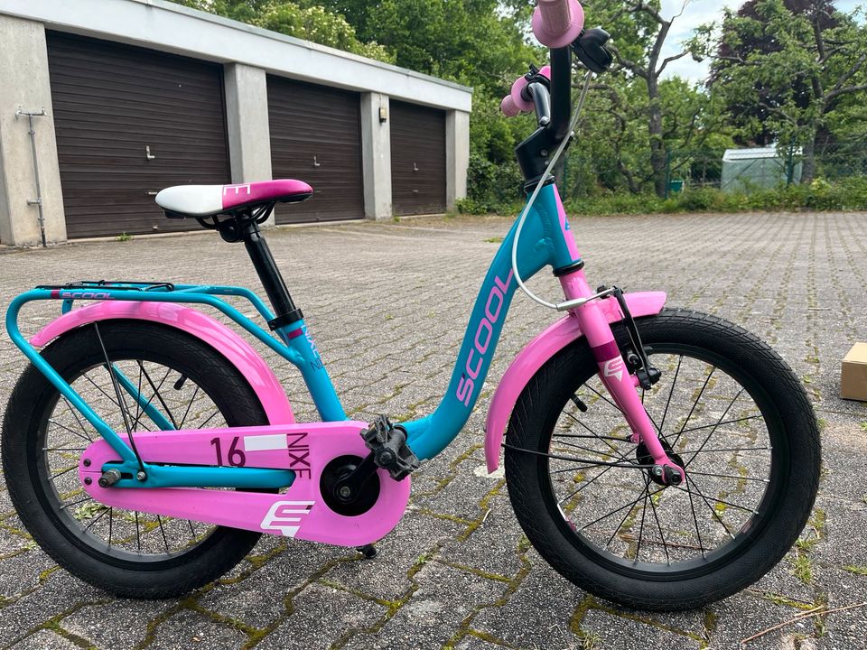 Kinderfahrrad 16 Zoll scool in Ehningen