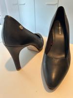 Tommy Hilfiger high heel 40 Duisburg - Hamborn Vorschau