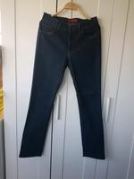 Jeans Angels Cici Gr. 40 L blau dunkelblau neu Hose Hessen - Wiesbaden Vorschau