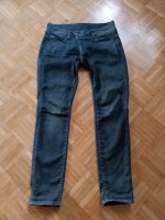 G-Star RAW Damen Jeans Größe 31/32 Nordrhein-Westfalen - Bergisch Gladbach Vorschau