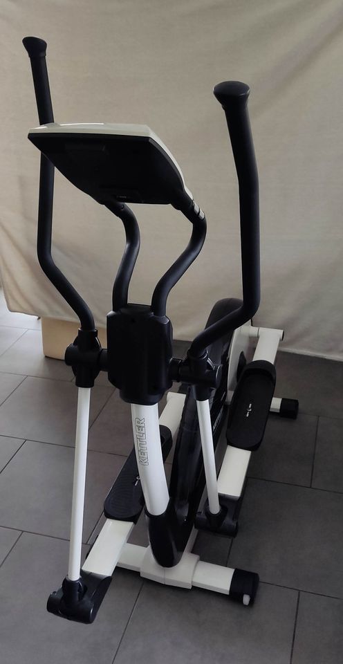 Kettler Crosstrainer Ergometer CTR3 – top Zustand in Oberthulba