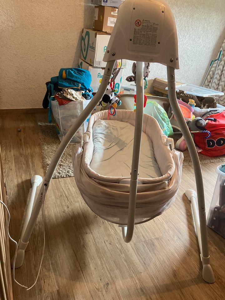 elektrische Babyschaukel Babywippe LIONELO Henny mit Matratze in Wallerfangen