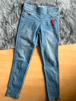 Desigual Jeans Treggings blau etwas höhere Leibhöhe 134/140 Hessen - Rimbach Vorschau