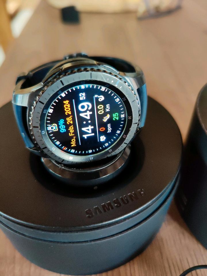 Samsung Smart Watch in Beilngries