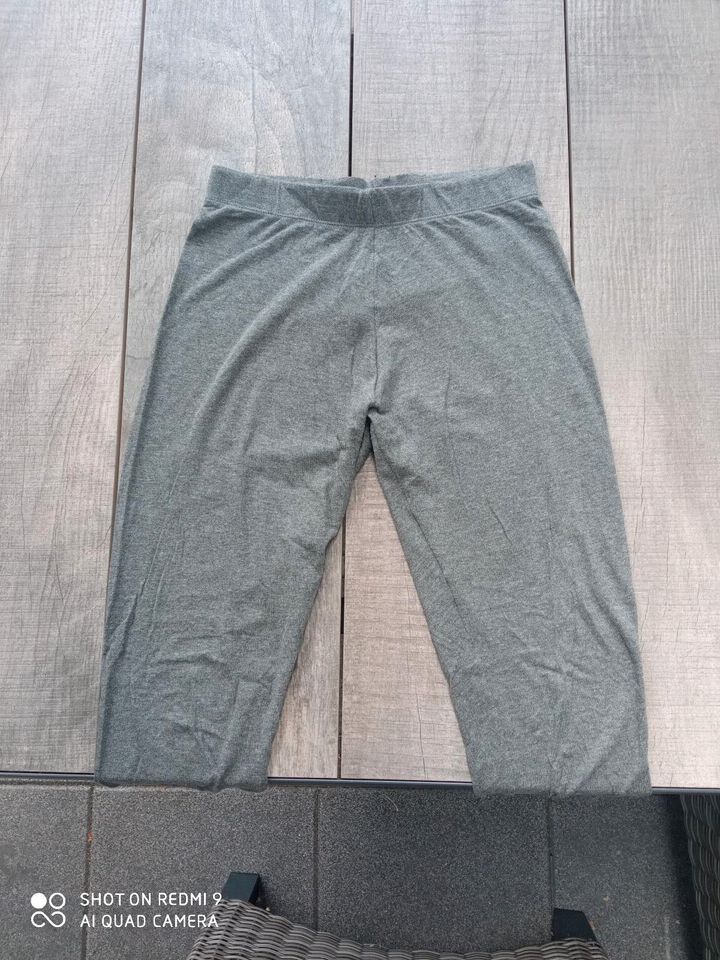 Leggings Grau Gr.36/38 in Itterbeck