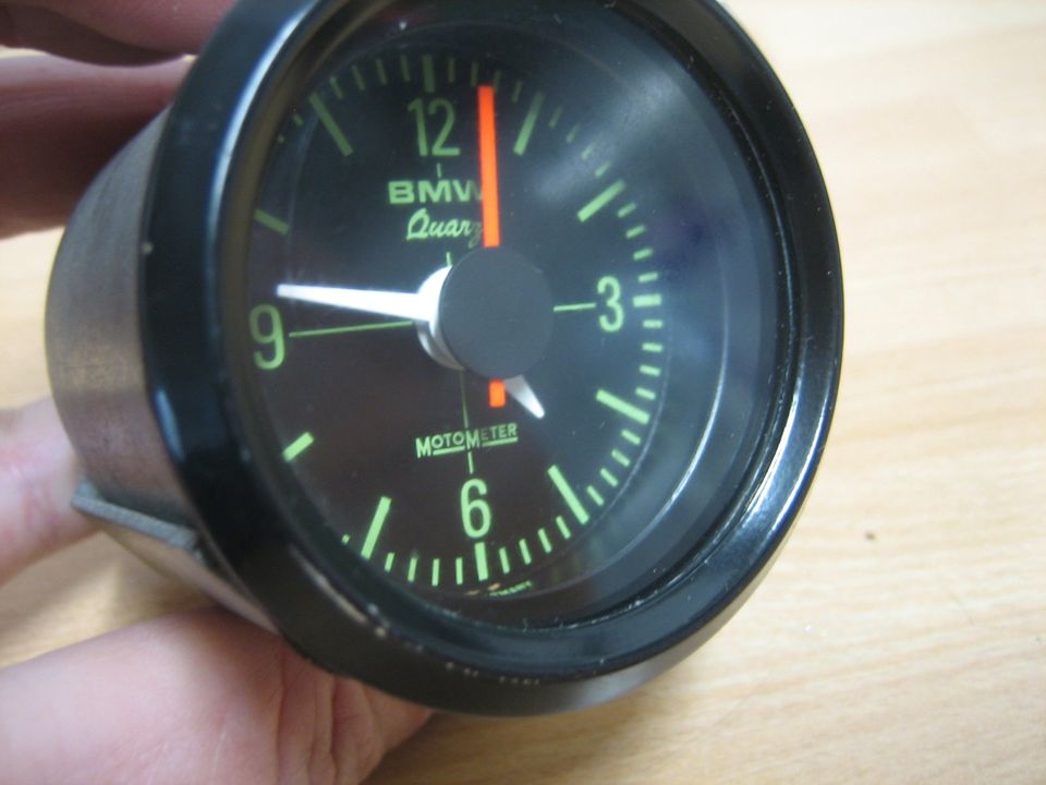 BMW Youngtimer Oldtimer Uhr Zeituhr 52mm VDO? grün 2002 2000 in Viersen