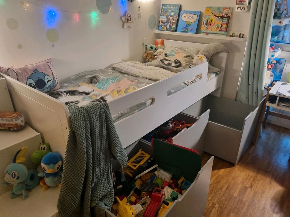 VERTBAUDET Kinderbett  Hochbett mit großen Schubladen in Hamburg