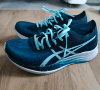 Asics Magic Speed Laufschuhe neuwertig Gr. 41,5 blau Bayern - Augsburg Vorschau