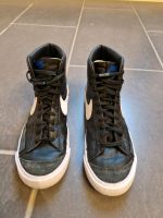 Nike Schuhe hoch schwarz Gr. 37.5 Nordwestmecklenburg - Landkreis - Dorf Mecklenburg Vorschau