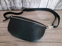 Tasche Bauchtasche schwarz Brandenburg - Großbeeren Vorschau