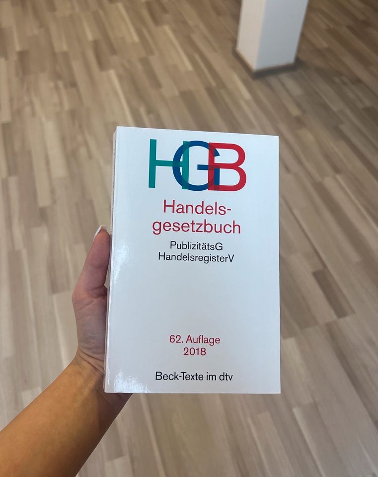 HGB Handelsgesetzbuch in Laatzen