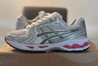 ASICS Gel-Kayano 14 Nordrhein-Westfalen - Kerpen Vorschau