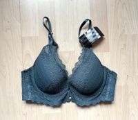 Hunkemöller vorgeformter Bügel BH Gr. 80B  NEU mit Etikett !!! Düsseldorf - Grafenberg Vorschau