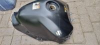 Suzuki GSR600 Benzintank Tank Gastank Fuel tank OE 44100-44G01-YK Hessen - Immenhausen Vorschau