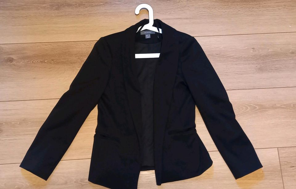 Schwarzer blazer Gr 38 - primark in Baar i. Schwaben