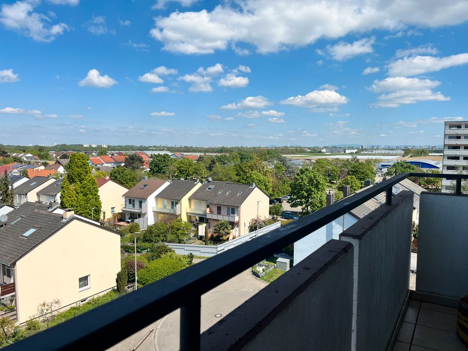 Schöne & helle 3-ZKB mit 2 Balkonen und fantastischem Ausblick in Mutterstadt