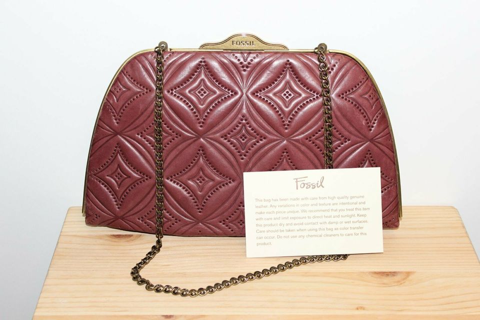 FOSSIL Vintage Leder Clutch Party-Tasche Handtasche Weinrot in Duisburg