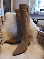 NEU, Cowboystiefel, beige, Wildleder, hoher schmaler Schaft, 38 Nordrhein-Westfalen - Bergheim Vorschau