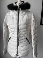 Wunderschöne Daumen-Jacke! Wie NEU! Hessen - Nidderau Vorschau