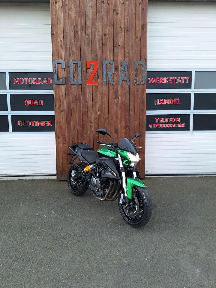 BENELLI BN 600 Bj 2020 Linke Seite def. 6990 km Naked Bike in Berlstedt