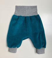 Babyhose Pumphose Cordhose Gr. 74/80 Cord petrol Neu Handmade Hessen - Mörfelden-Walldorf Vorschau