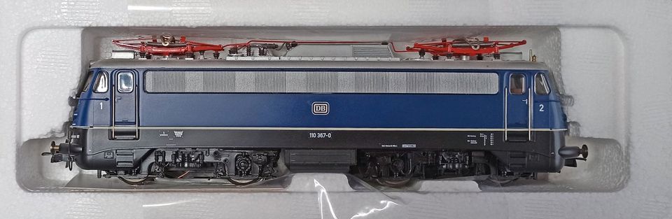 ROCO 43889 DB E-Lok 110 stahlblau für Märklin! in Erlangen