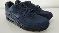 NIKE AIR MAX SNEAKER GRÖSSE 42,5 BLAU Hessen - Wiesbaden Vorschau