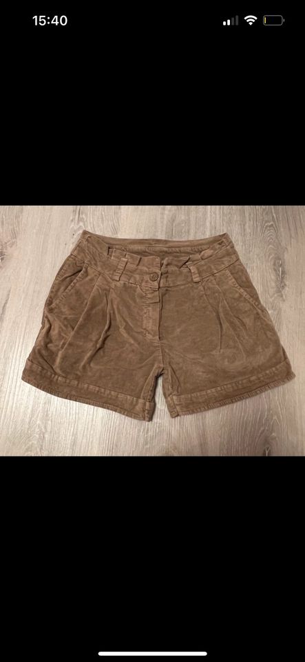 Wintsrshorts Gr.XS in Schwaig