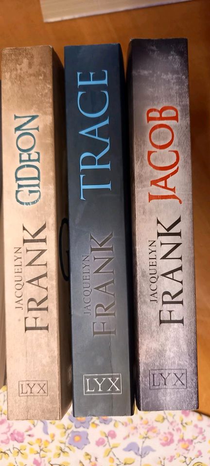 3 Bücher der Autorin Jacquelyn Frank in Nettetal
